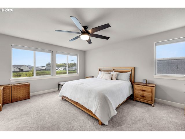 4766 S 16TH Dr, Ridgefield, WA 98642