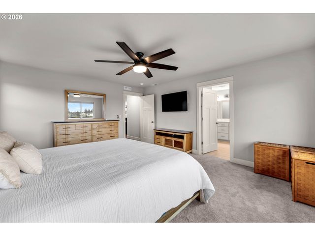 4766 S 16TH Dr, Ridgefield, WA 98642