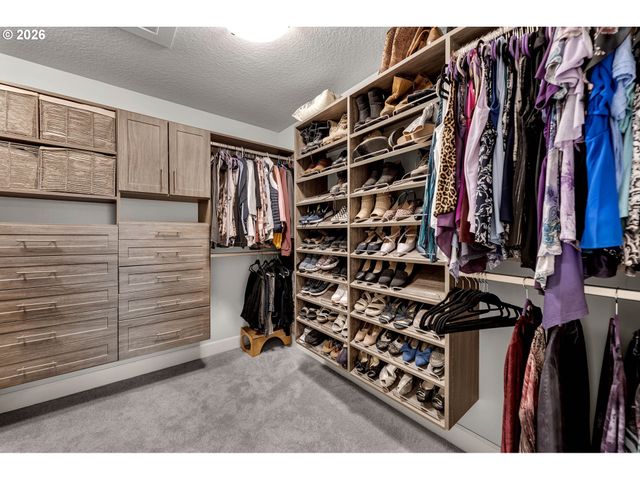 4766 S 16TH Dr, Ridgefield, WA 98642