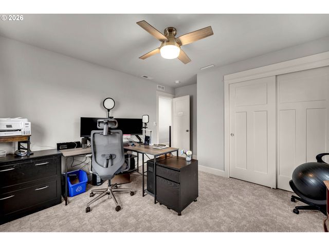 4766 S 16TH Dr, Ridgefield, WA 98642