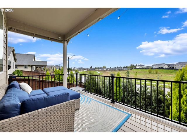 4766 S 16TH Dr, Ridgefield, WA 98642