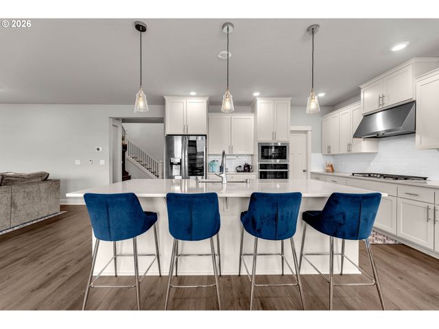 4766 S 16TH Dr, Ridgefield, WA 98642