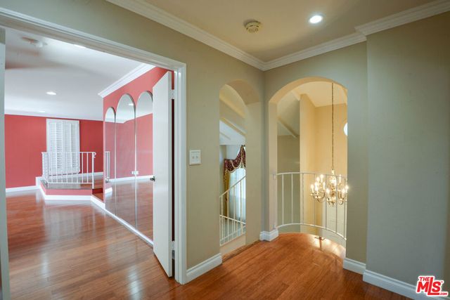 3119 Hutton Drive, Beverly Hills, CA 90210