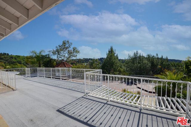 3119 Hutton Drive, Beverly Hills, CA 90210