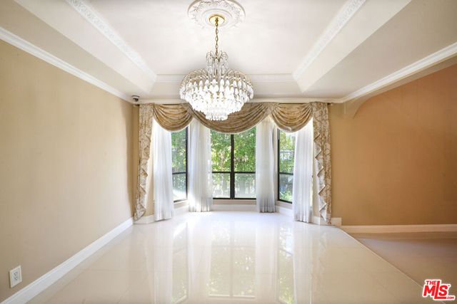 3119 Hutton Drive, Beverly Hills, CA 90210