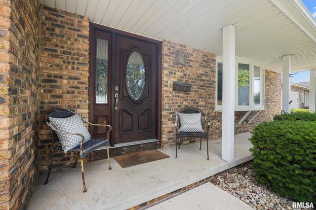 1806 W GAYLORD Avenue, Peoria, IL 61614