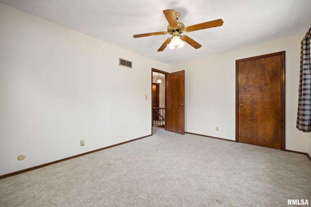 1806 W GAYLORD Avenue, Peoria, IL 61614