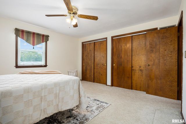 1806 W GAYLORD Avenue, Peoria, IL 61614