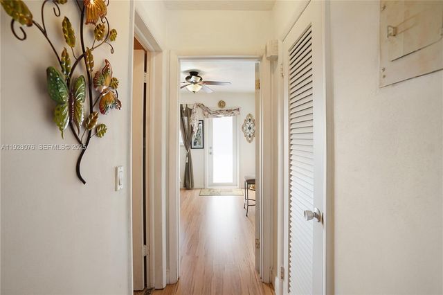 1000 SW 11th Ave 17E, Hallandale Beach, FL 33009