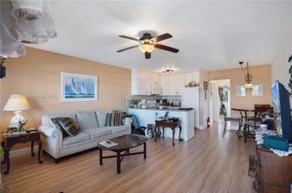 1000 SW 11th Ave 17E, Hallandale Beach, FL 33009