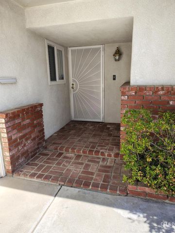 2812 Elmer Avenue, Bakersfield, CA 93308