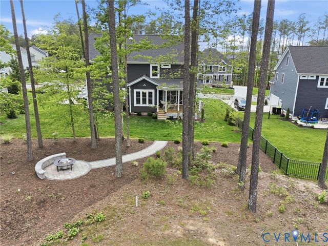 18306 Cove Creek Dr, Moseley, VA 23120