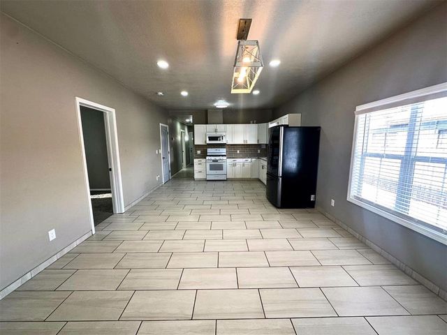 814 S Ellison Avenue, El Reno, OK 73036