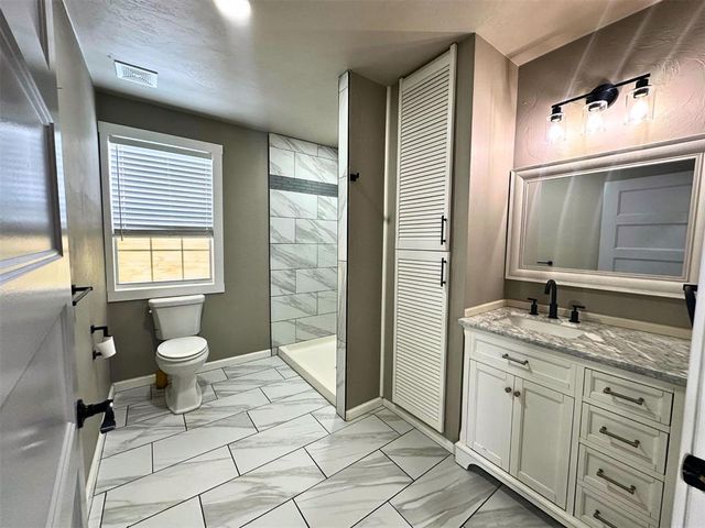 814 S Ellison Avenue, El Reno, OK 73036