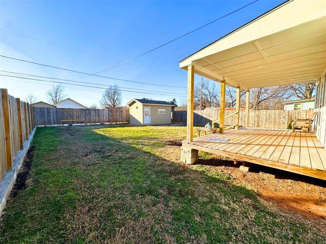 814 S Ellison Avenue, El Reno, OK 73036