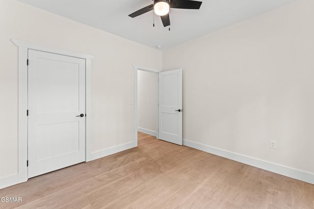 2319 Geraldine Way, Sevierville, TN 37876