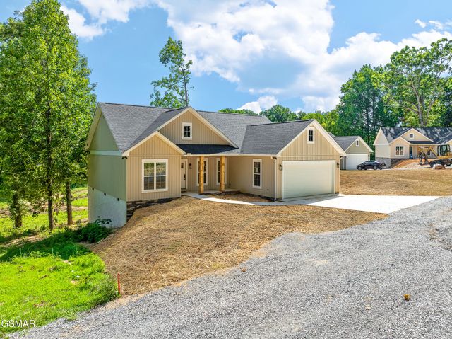 2319 Geraldine Way, Sevierville, TN 37876