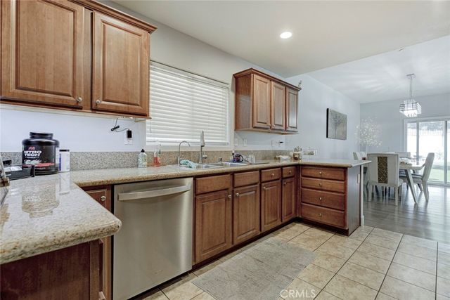 14035 Bryant, Sylmar, CA 91342