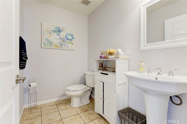 14035 Bryant, Sylmar, CA 91342