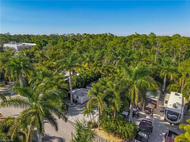 10067 Ramblewood CT, Fort Myers, FL 33905