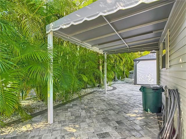 10067 Ramblewood CT, Fort Myers, FL 33905