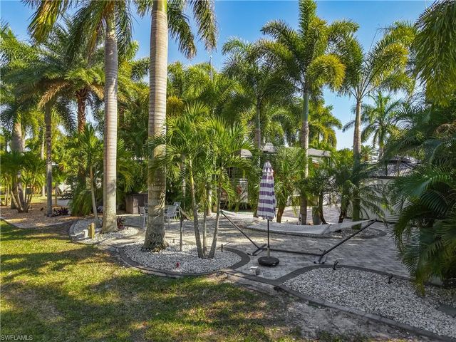 10067 Ramblewood CT, Fort Myers, FL 33905