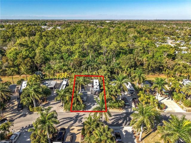 10067 Ramblewood CT, Fort Myers, FL 33905