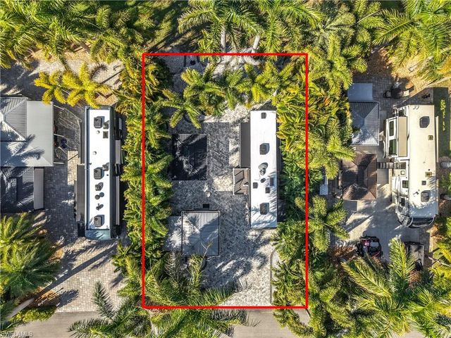 10067 Ramblewood CT, Fort Myers, FL 33905