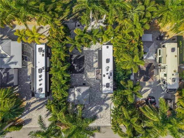 10067 Ramblewood CT, Fort Myers, FL 33905