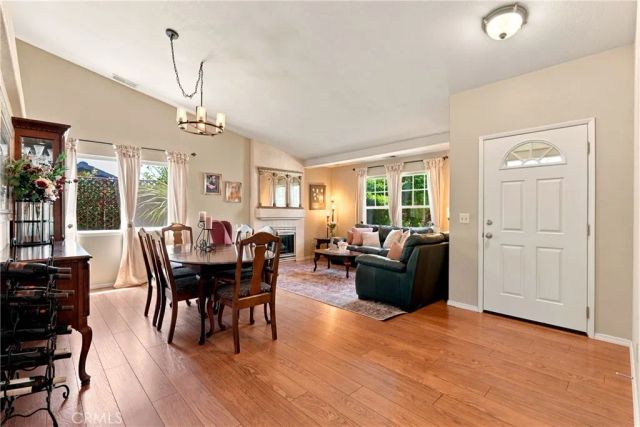 25 Rainbow Court, Templeton, CA 93465