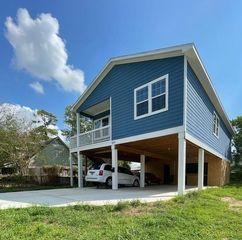 3011 Layne Street, La Porte, TX 77571