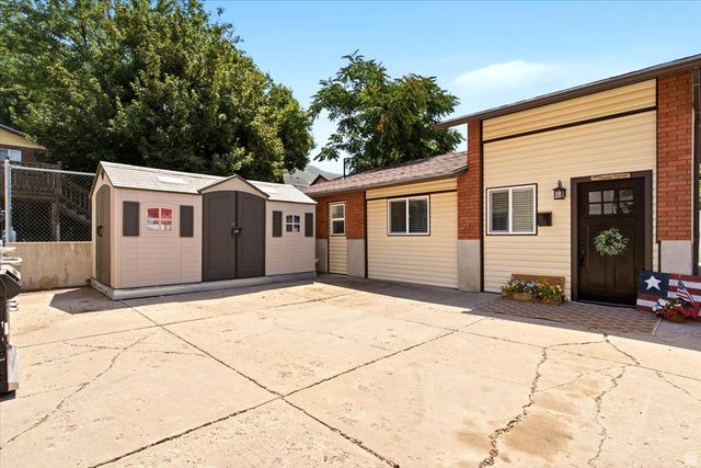 84 E 1470 S, Farmington, UT 84025