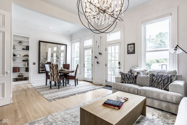 214 E St Joseph Street, Indianapolis, IN 46202