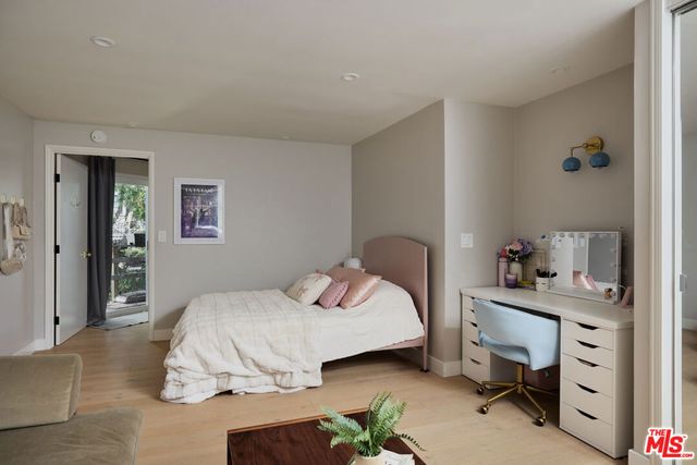 3731 Blue Canyon Drive, Studio City, CA 91604