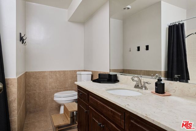 3731 Blue Canyon Drive, Studio City, CA 91604