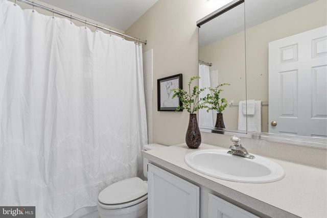 1921 KIRKBRIDE CIR, Yardley, PA 19067