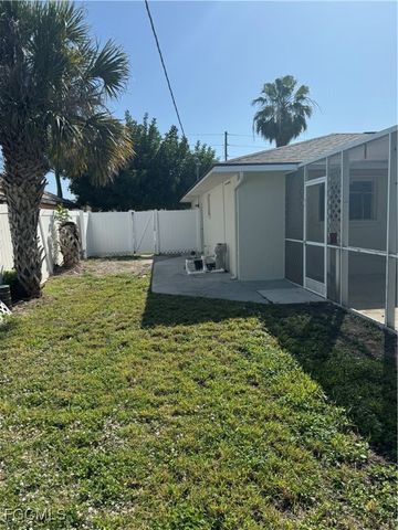 1806 SE 15th PL, Cape Coral, FL 33990