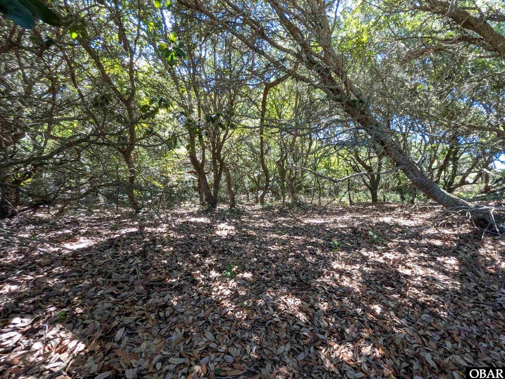 Image 4 of property listing at 1612 Ocean Pearl Road Lot 3, Corolla, NC 27927