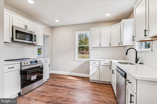 15275 LUKES LN, Hughesville, MD 20637