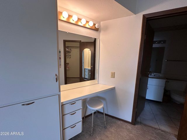 13813 N THUNDERBIRD Boulevard, Sun City, AZ 85351