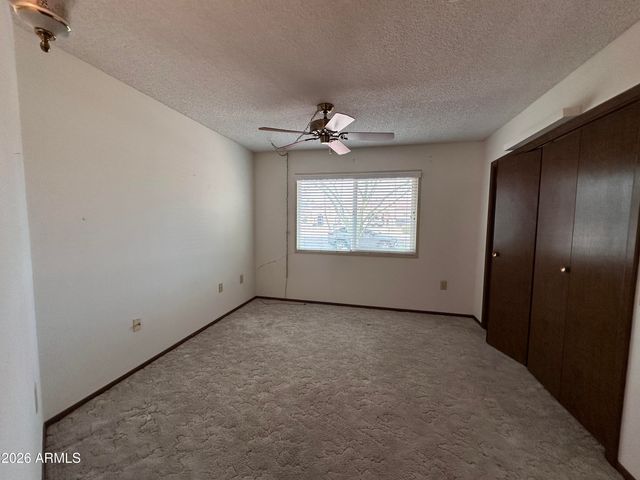13813 N THUNDERBIRD Boulevard, Sun City, AZ 85351