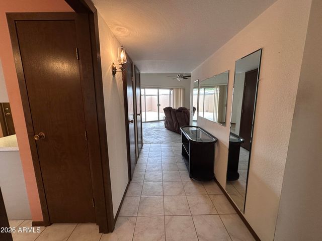 13813 N THUNDERBIRD Boulevard, Sun City, AZ 85351