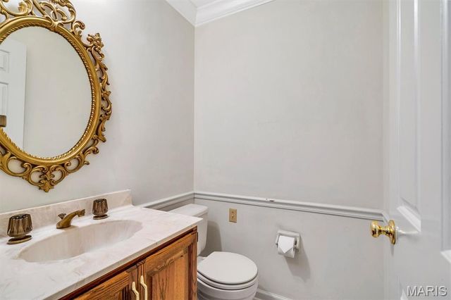 12120 Westwick Place, St Louis, MO 63127