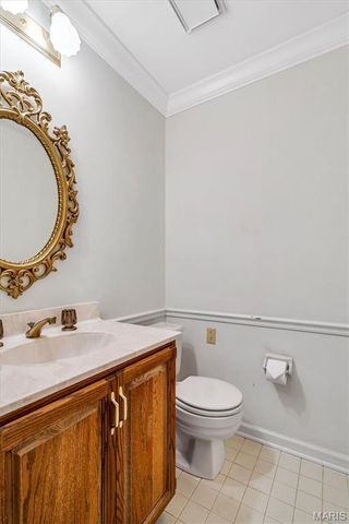 12120 Westwick Place, St Louis, MO 63127
