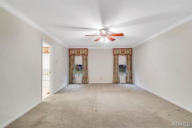 12120 Westwick Place, St Louis, MO 63127