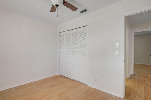 6113 Fairfield Circle, Greenacres, FL 33463