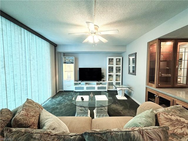 3490 N Key DR 217, North Fort Myers, FL 33903