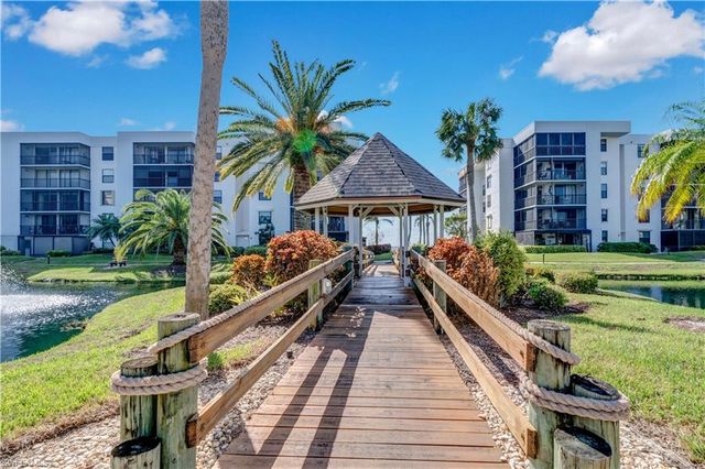 3490 N Key DR 217, North Fort Myers, FL 33903