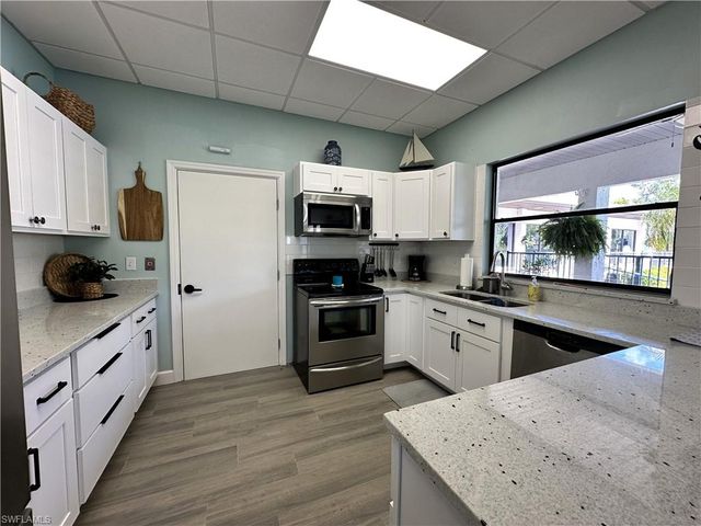 3490 N Key DR 217, North Fort Myers, FL 33903
