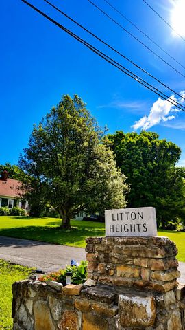 101 Litton Heights, Scott Depot, WV 25560